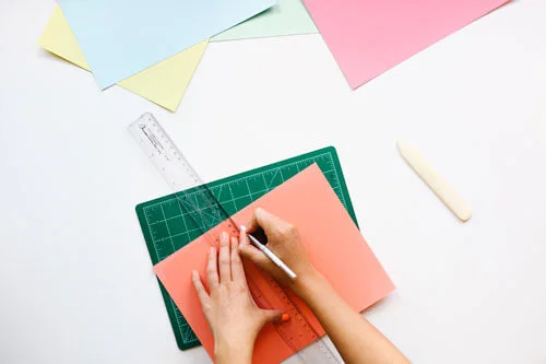 Arbeiten mit Lineal und Stift